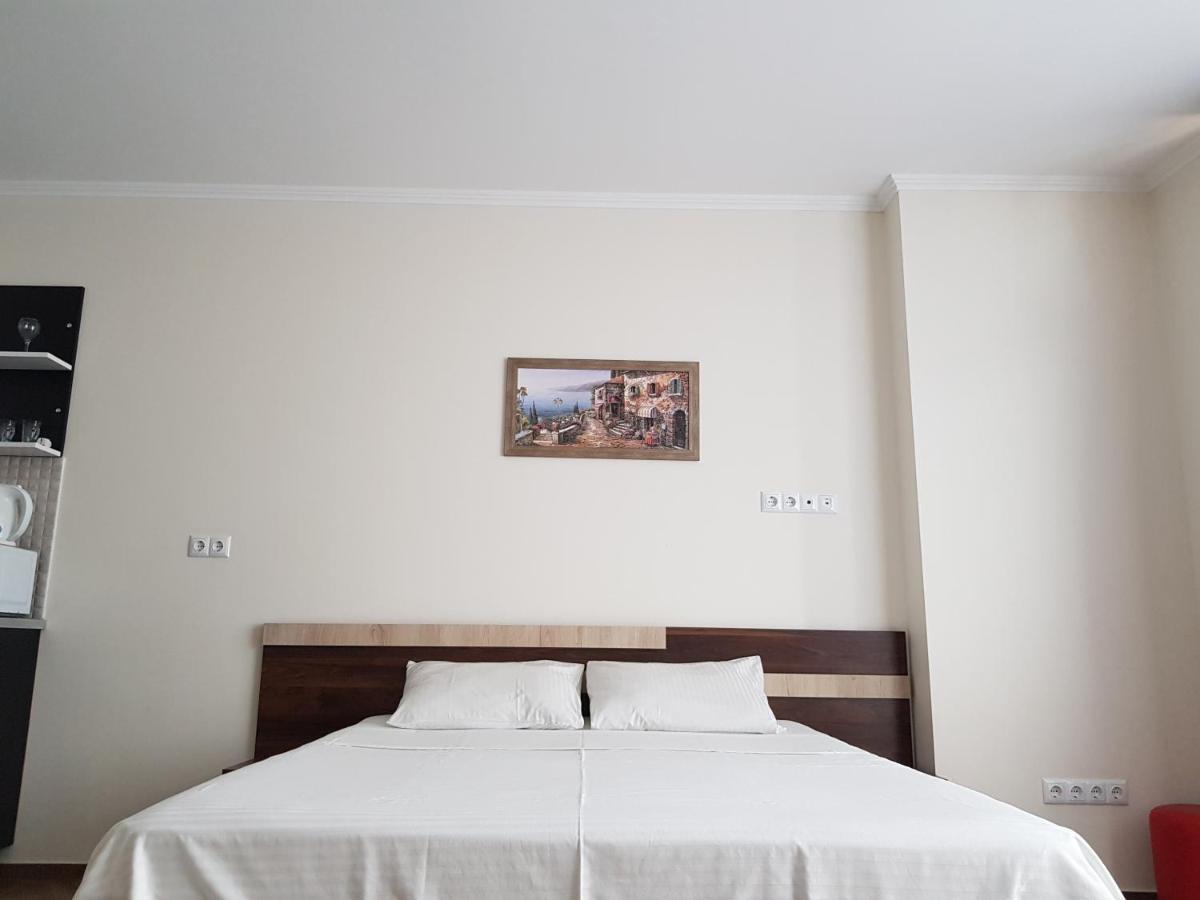 Ferienwohnung Breeze Batumi Exterior foto