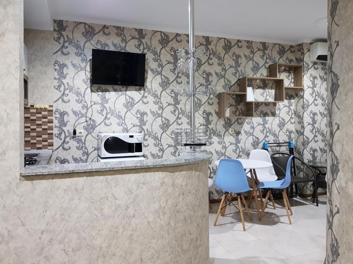Ferienwohnung Breeze Batumi Exterior foto