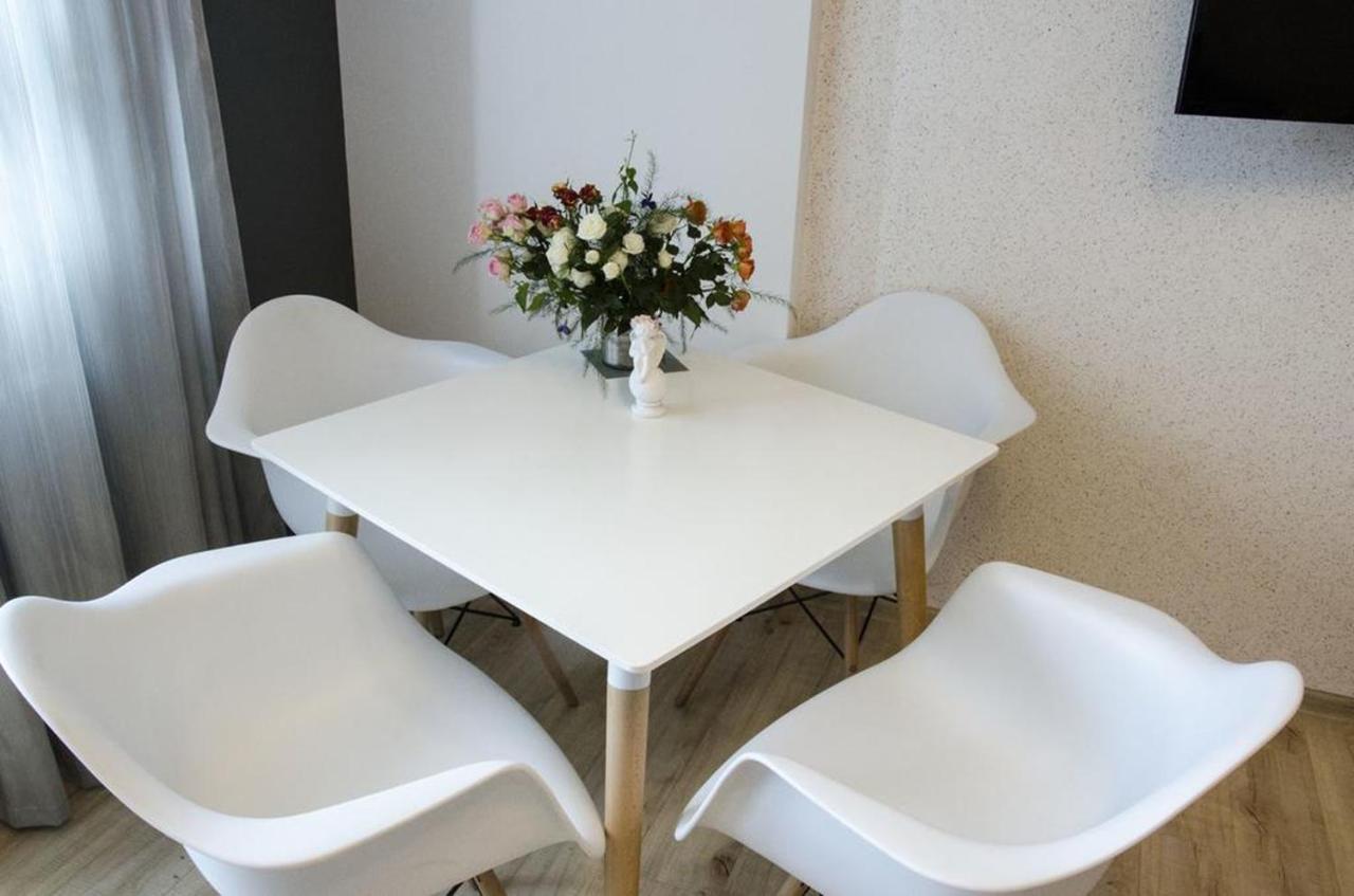 Ferienwohnung Breeze Batumi Exterior foto