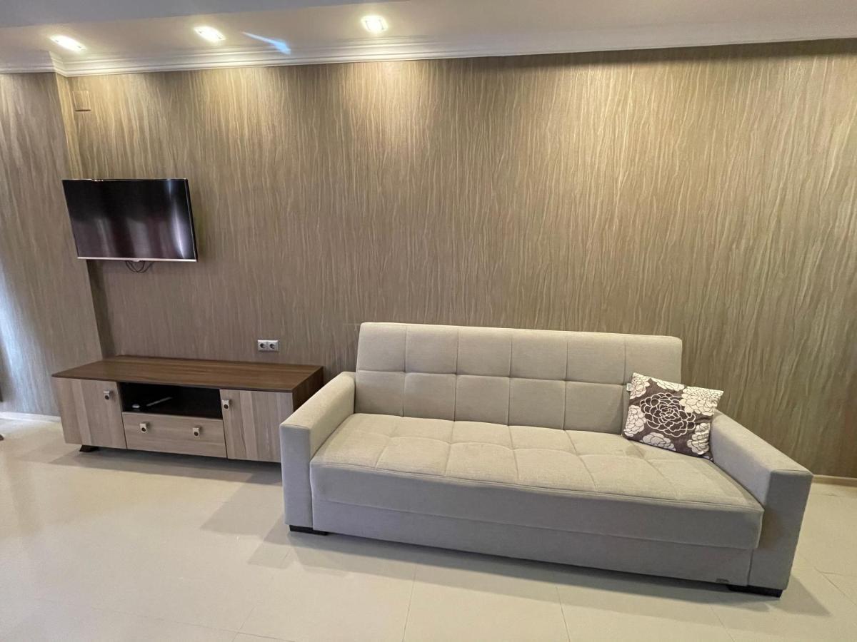 Ferienwohnung Breeze Batumi Exterior foto